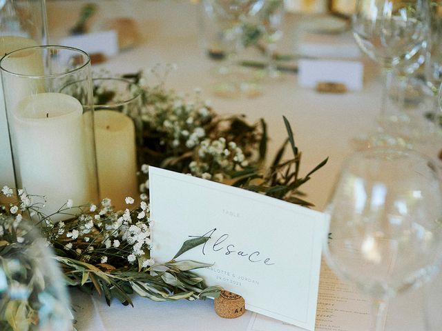 Le mariage de Jordan et Charlotte à Les Vignères, Vaucluse 93