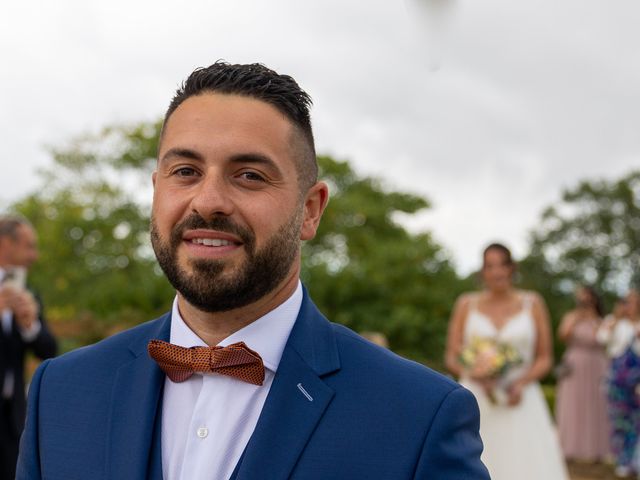 Le mariage de Kevin et Sarah à Rouillac, Charente 42