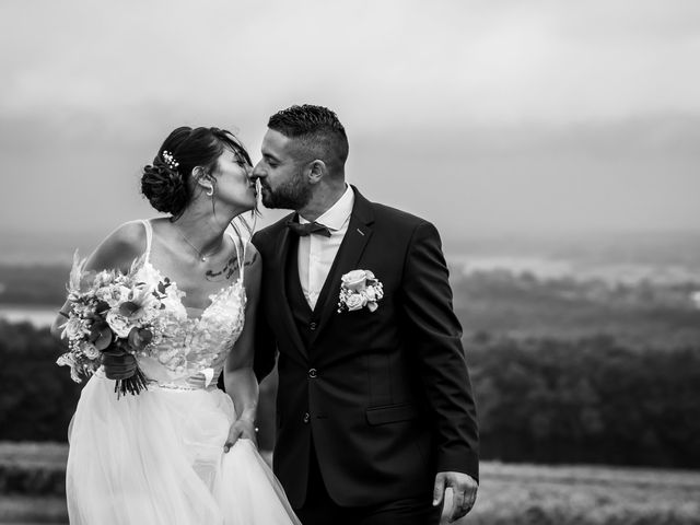 Le mariage de Kevin et Sarah à Rouillac, Charente 50