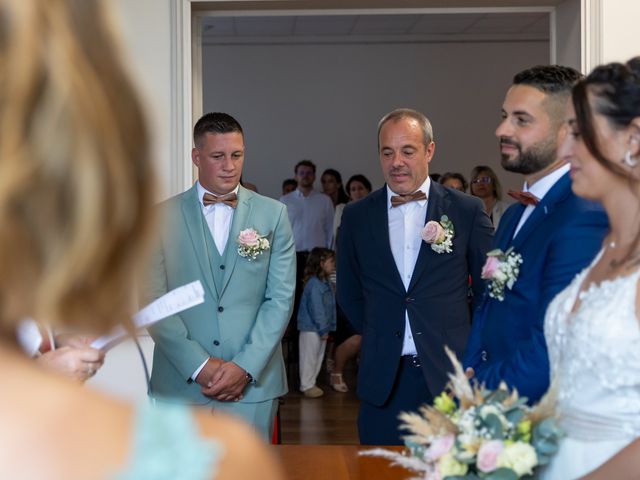 Le mariage de Kevin et Sarah à Rouillac, Charente 72