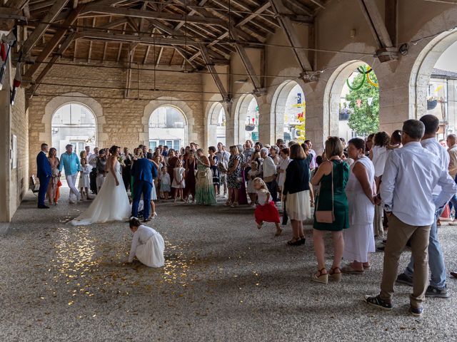 Le mariage de Kevin et Sarah à Rouillac, Charente 76