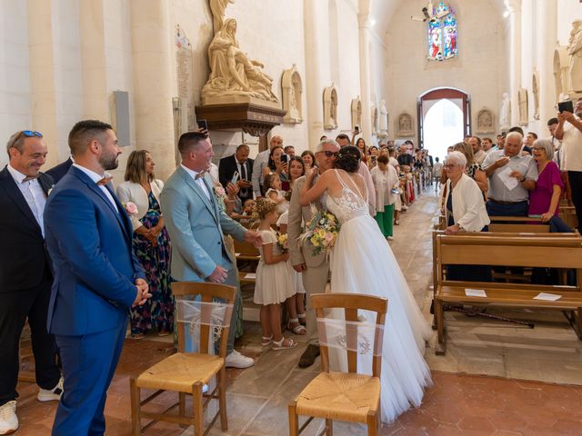 Le mariage de Kevin et Sarah à Rouillac, Charente 84