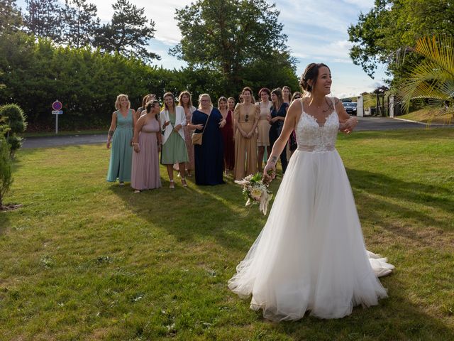 Le mariage de Kevin et Sarah à Rouillac, Charente 105