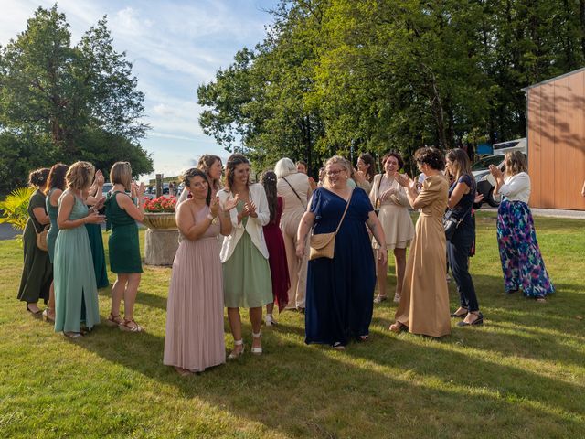 Le mariage de Kevin et Sarah à Rouillac, Charente 106