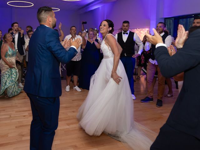 Le mariage de Kevin et Sarah à Rouillac, Charente 119