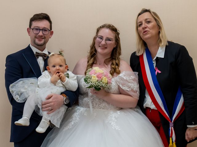 Le mariage de Kévin et Lucie à Ligny-le-Ribault, Loiret 16