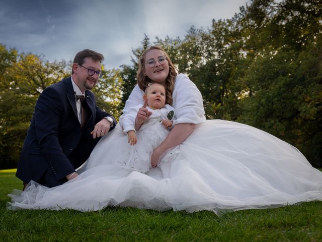 Le mariage de Kévin et Lucie à Ligny-le-Ribault, Loiret 38