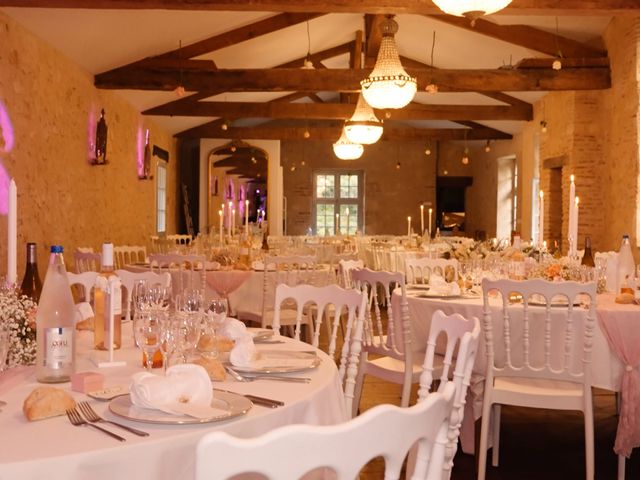 Le mariage de Dylan et Athénaïs à Saint-Justin, Landes 23