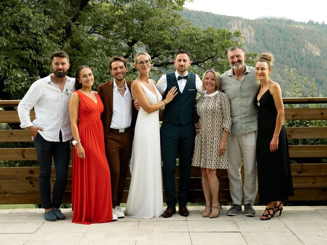 Le mariage de Nathan et Inès à Féternes, Haute-Savoie 27