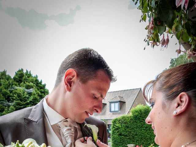 Le mariage de Luc et Delphine à Lens, Pas-de-Calais 12