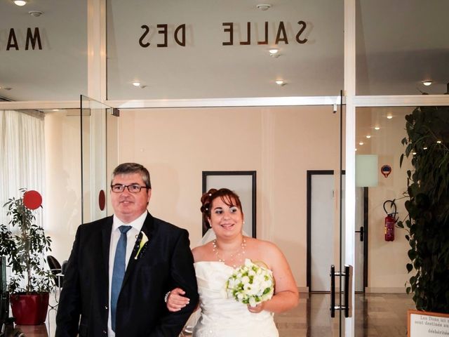 Le mariage de Luc et Delphine à Lens, Pas-de-Calais 17