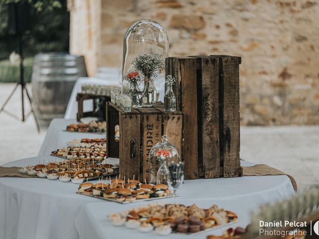 Le mariage de Clément et Marie à Jouques, Bouches-du-Rhône 15