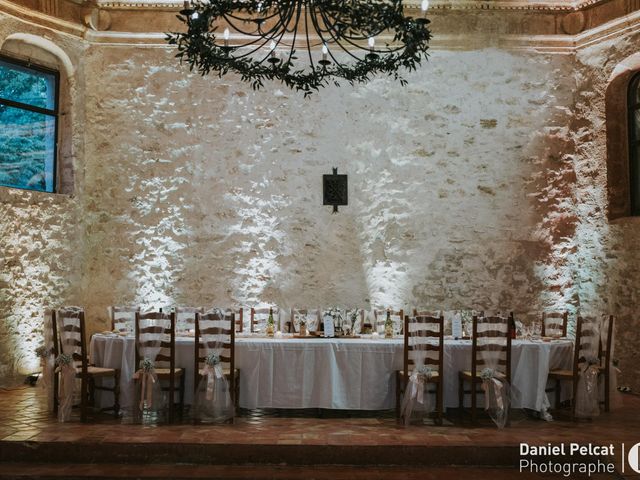 Le mariage de Clément et Marie à Jouques, Bouches-du-Rhône 19