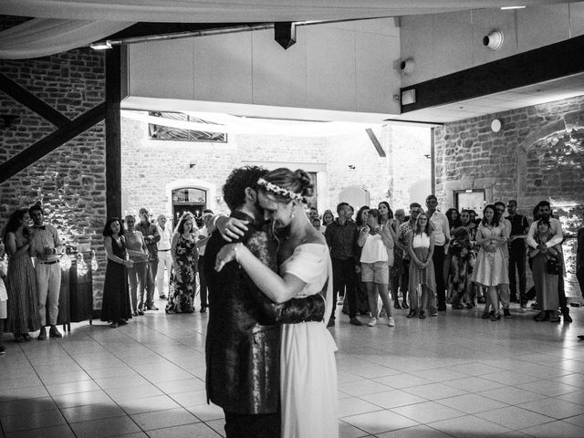 Le mariage de Kévin et Justine à Légny, Rhône 7