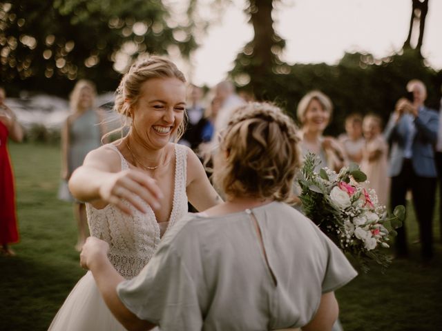 Le mariage de Thomas et Mandy à Briot, Oise 56