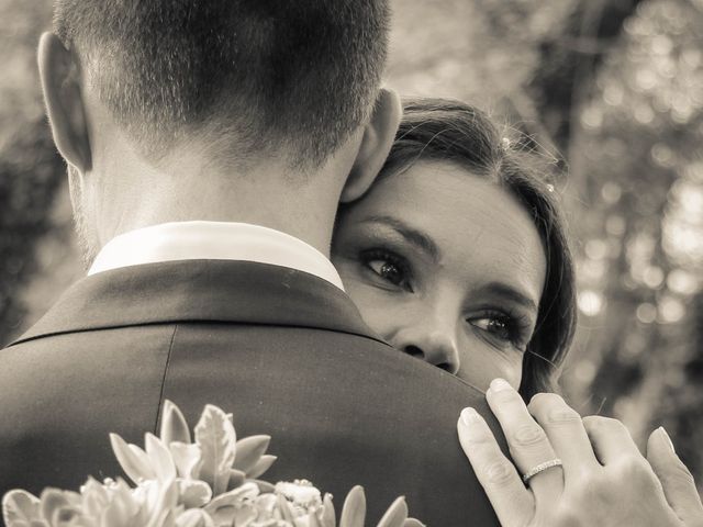 Le mariage de Cédric et Lindsay à Jouques, Bouches-du-Rhône 31