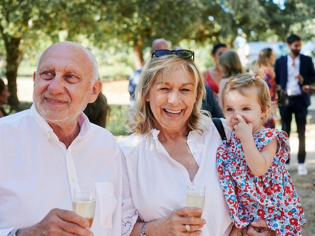 Le mariage de Vincent et Lila à Lioux, Vaucluse 77