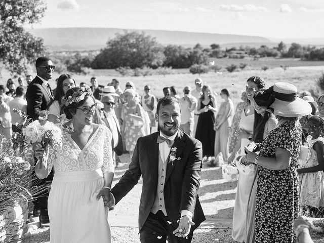 Le mariage de Vincent et Lila à Lioux, Vaucluse 97