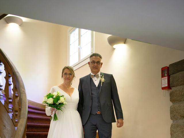 Le mariage de Pascal et Béatrice à Châteaubourg, Ardèche 10