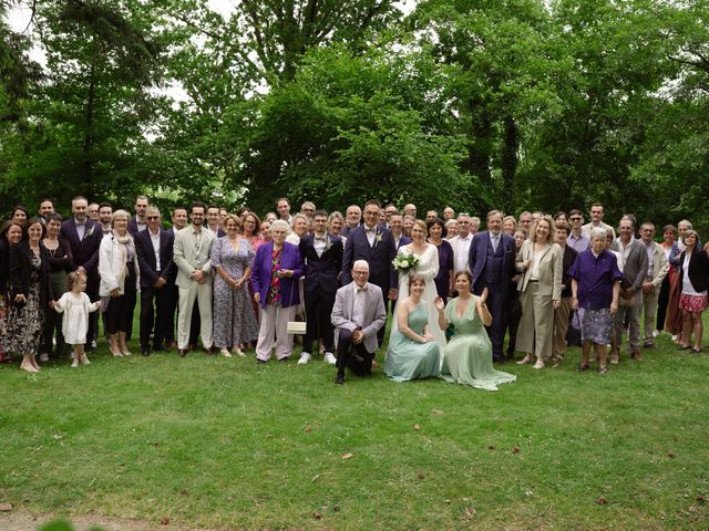 Le mariage de Pascal et Béatrice à Châteaubourg, Ardèche 11