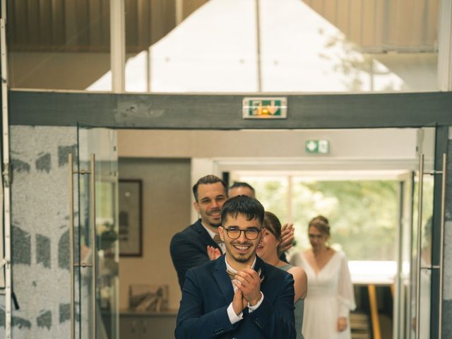 Le mariage de Pascal et Béatrice à Châteaubourg, Ardèche 18