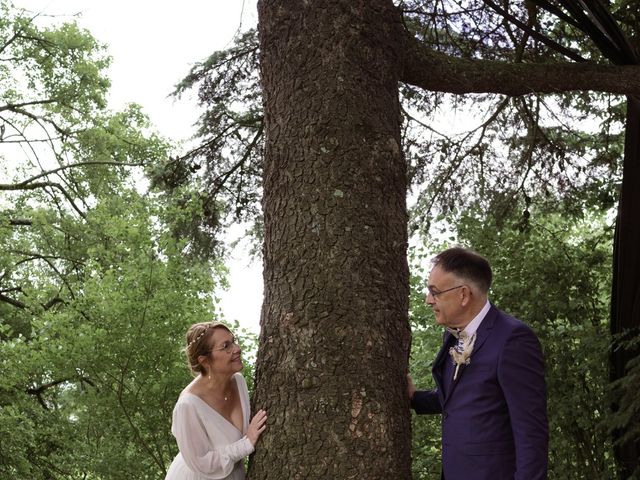 Le mariage de Pascal et Béatrice à Châteaubourg, Ardèche 28