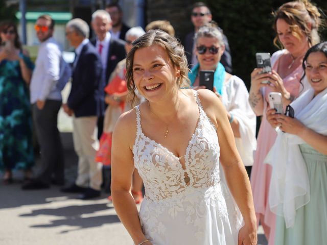 Le mariage de Pierre-Yves et Coralie à Henvic, Finistère 8