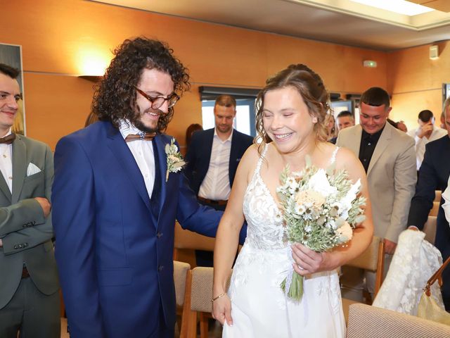 Le mariage de Pierre-Yves et Coralie à Henvic, Finistère 11