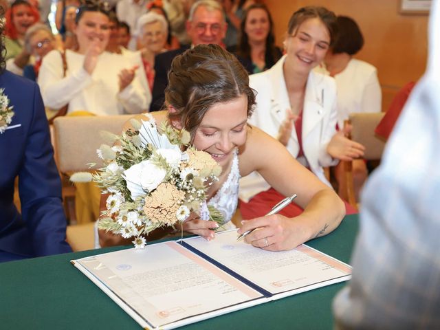 Le mariage de Pierre-Yves et Coralie à Henvic, Finistère 20