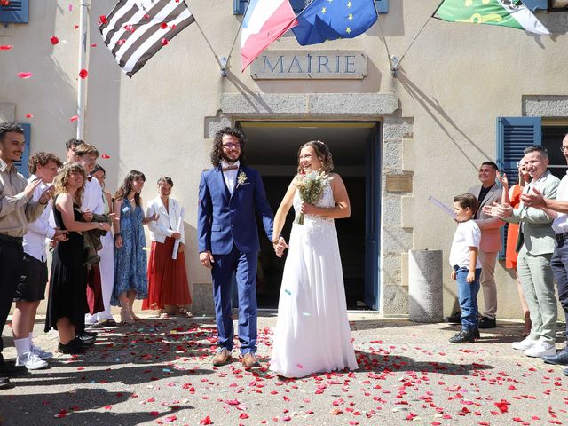 Le mariage de Pierre-Yves et Coralie à Henvic, Finistère 24