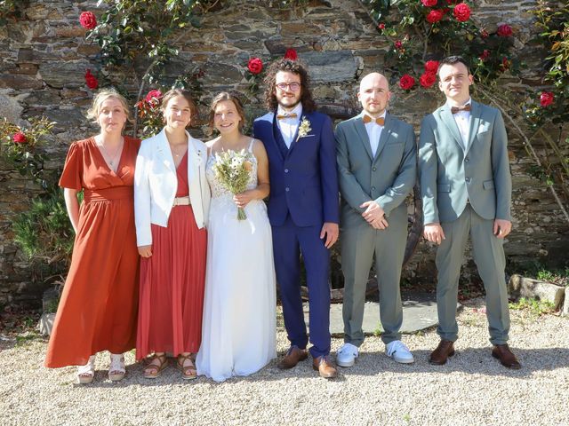 Le mariage de Pierre-Yves et Coralie à Henvic, Finistère 42