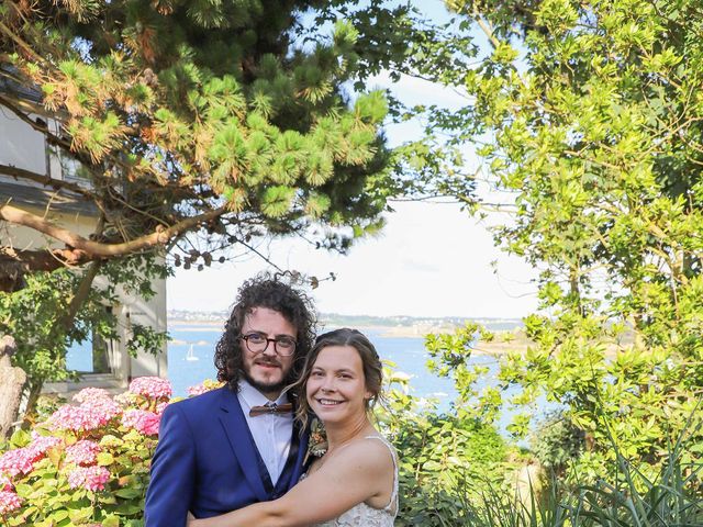 Le mariage de Pierre-Yves et Coralie à Henvic, Finistère 52