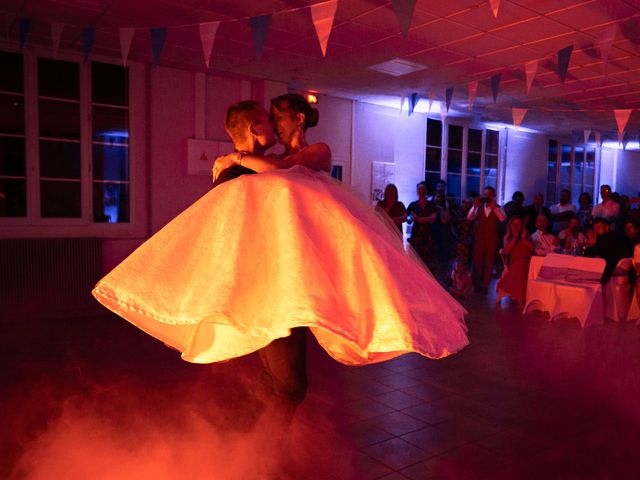 Le mariage de Baptiste et Gwendoline à Ressons-le-Long, Aisne 24