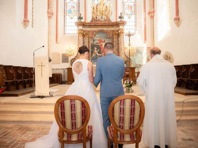 Le mariage de Alexis et Julie à Le Châtelet-en-Brie, Seine-et-Marne 75