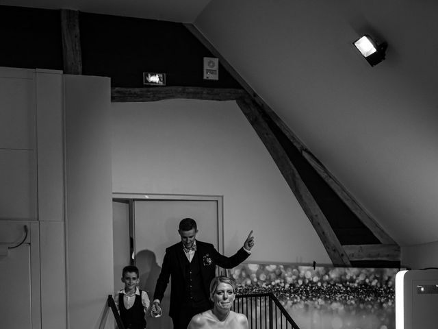 Le mariage de Benjamin et Lucie à Merey, Eure 213