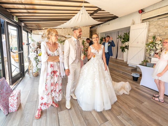 Le mariage de Romain et Claire à Cassis, Bouches-du-Rhône 18