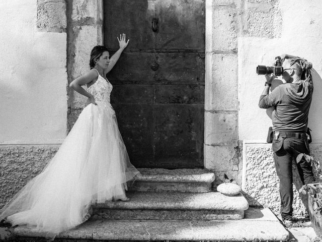 Le mariage de Hugo et Camille à Ventavon, Hautes-Alpes 10