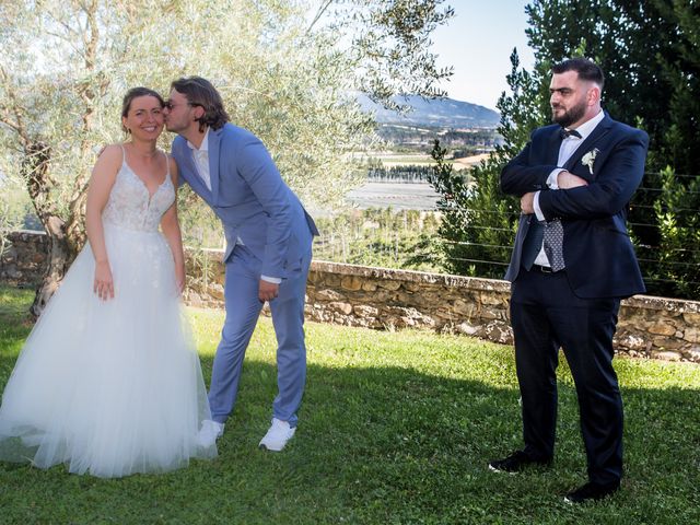 Le mariage de Hugo et Camille à Ventavon, Hautes-Alpes 64