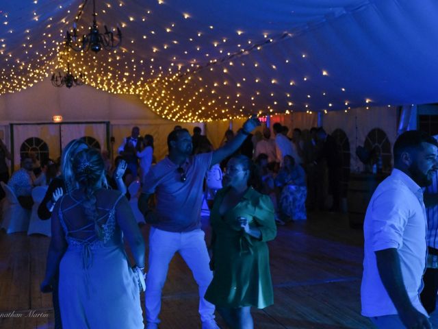 Le mariage de Gislain  et Christelle  à Nieul-lès-Saintes, Charente Maritime 10
