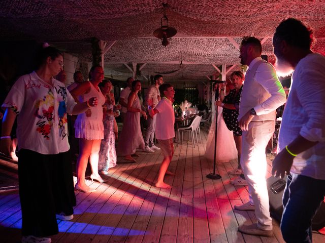 Le mariage de Jordan et Marion à Le Barcarès, Pyrénées-Orientales 32