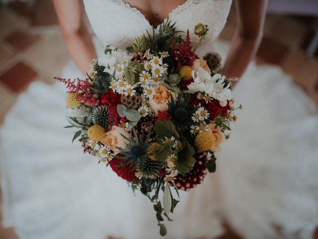 Le mariage de David et Laura à Varennes, Haute-Garonne 10