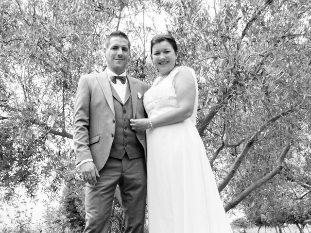 Le mariage de Guillaume et Laetitia à Saint-Christol, Hérault 16
