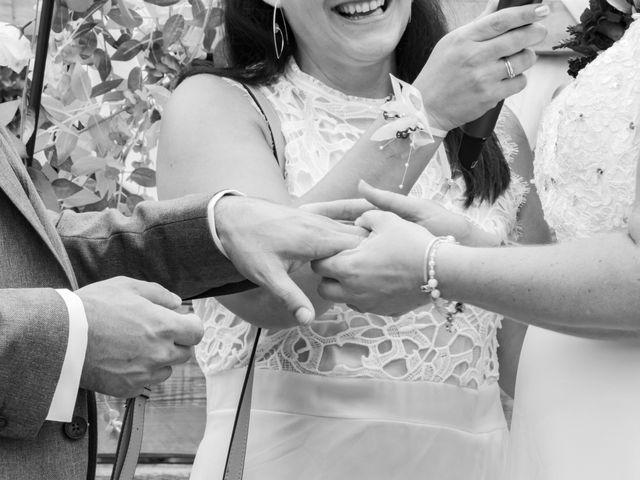 Le mariage de Guillaume et Laetitia à Saint-Christol, Hérault 20