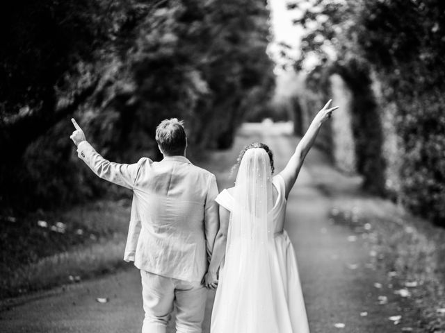 Le mariage de Victor et Noémie à Carhaix-Plouguer, Finistère 12