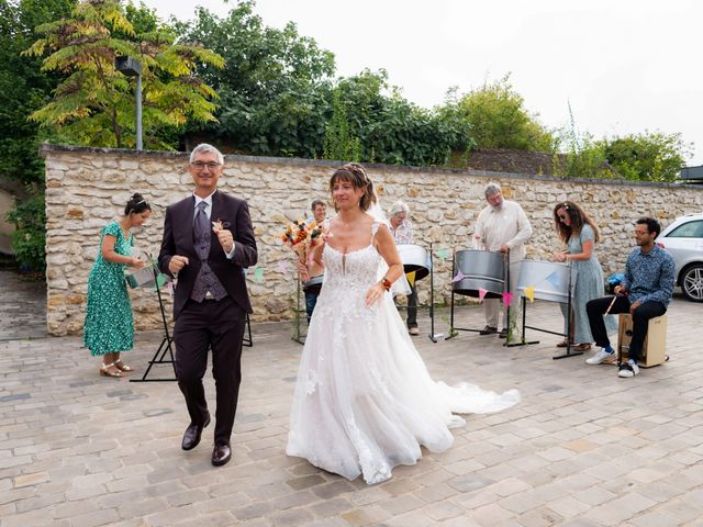 Le mariage de Laurent et Bérangère à Crisenoy, Seine-et-Marne 57