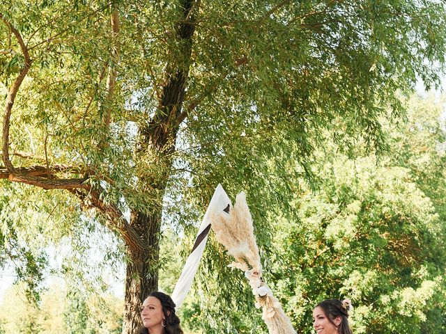 Le mariage de Magali et Justine à Bourgoin-Jallieu, Isère 41