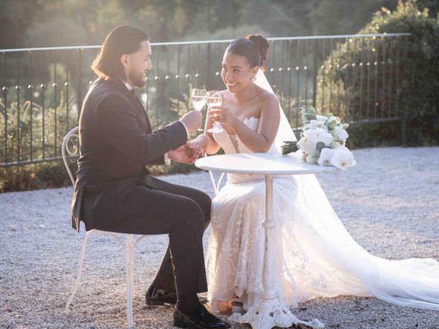 Le mariage de Josias et Brenda à Versailleux, Ain 2