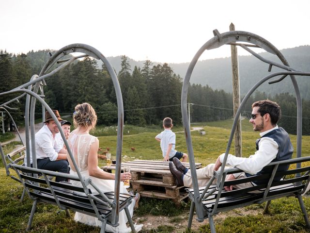 Le mariage de Thibaut et Priscilla à Les Abrets, Isère 14
