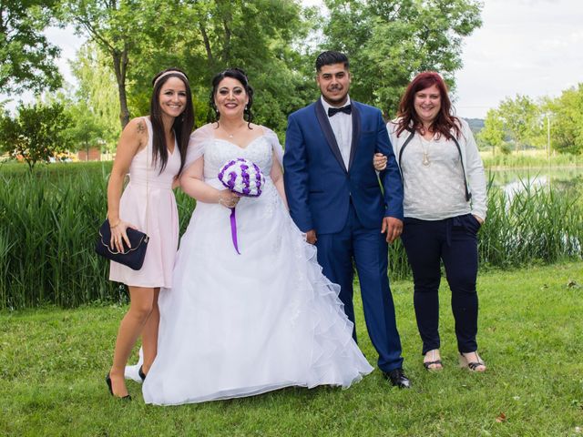 Le mariage de Zakaria et Adeline  à Saint-Paul-les-Fonts, Gard 17