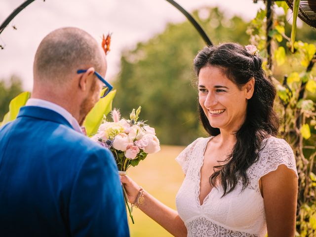 Le mariage de Stéphane et Laurie à Moncrabeau, Lot-et-Garonne 3